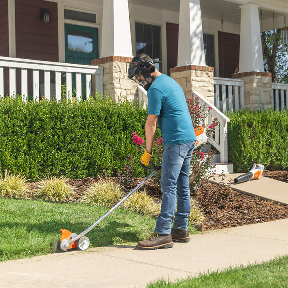 Stihl FCA80 Lithium Ion Curved Edger