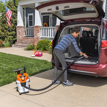 Stihl SE33 3.2 Gallon Vacuum Cleaner