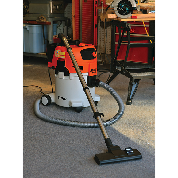 Stihl SE122 7.9 Gallon Wet/Dry Vacuum Cleaner