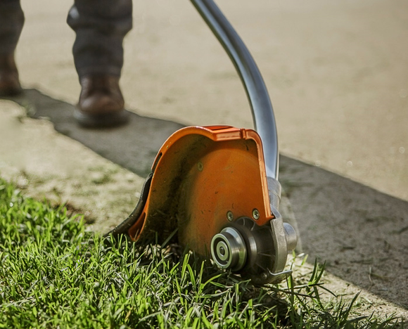 Stihl FC56C-E Curved Edger