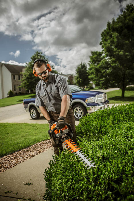 Stihl HS82R 24" Commercial Hedge Trimmer