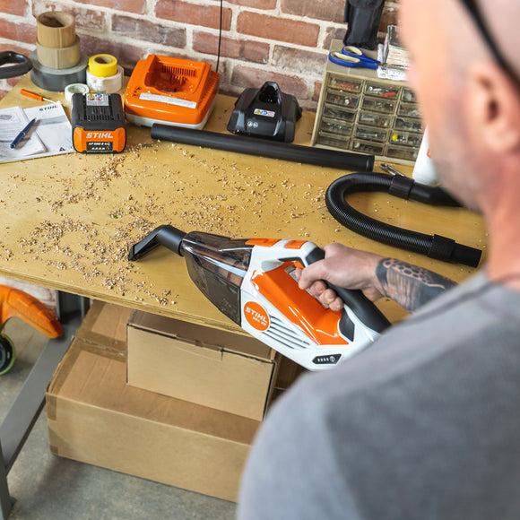 Stihl SEA20 Handheld Vacuum Kit - AS2 Battery & Charger